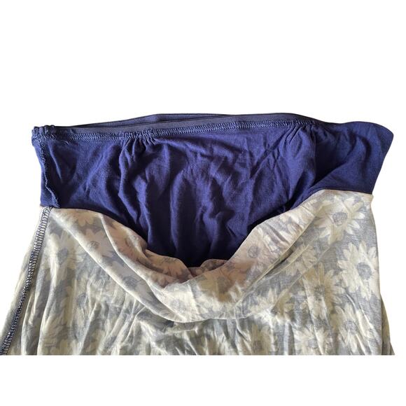 SO, SIZE L, SWING DRESS, BLUE, DASIES, HALTER, BUST COVERAGE - Picture 4 of 4